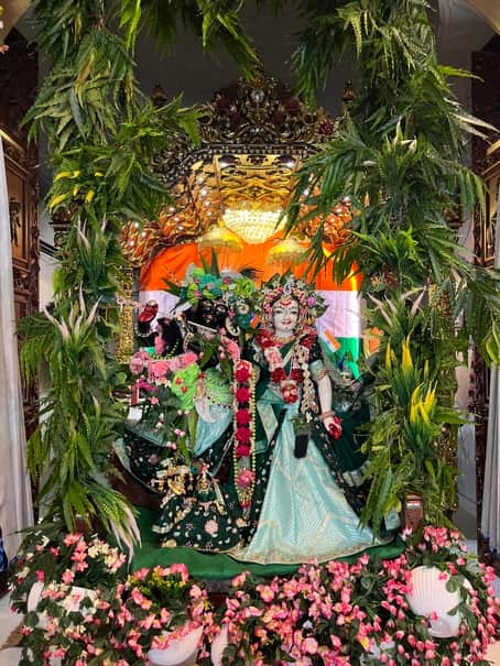 Devotees moved to tears upon beholding the Lord at the Jhulan Mahotsav.