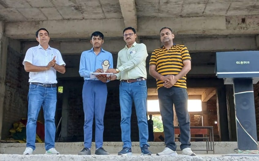 Ayushman secures first place in the block-level science seminar.