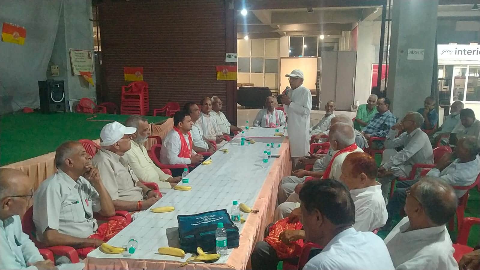 लोक जन सेवा मंच की ओर से हरिओम अग्रसेन परिसर में स्वतंत्रता दिवस समारोह आयोजित किया गया। मुख्य 