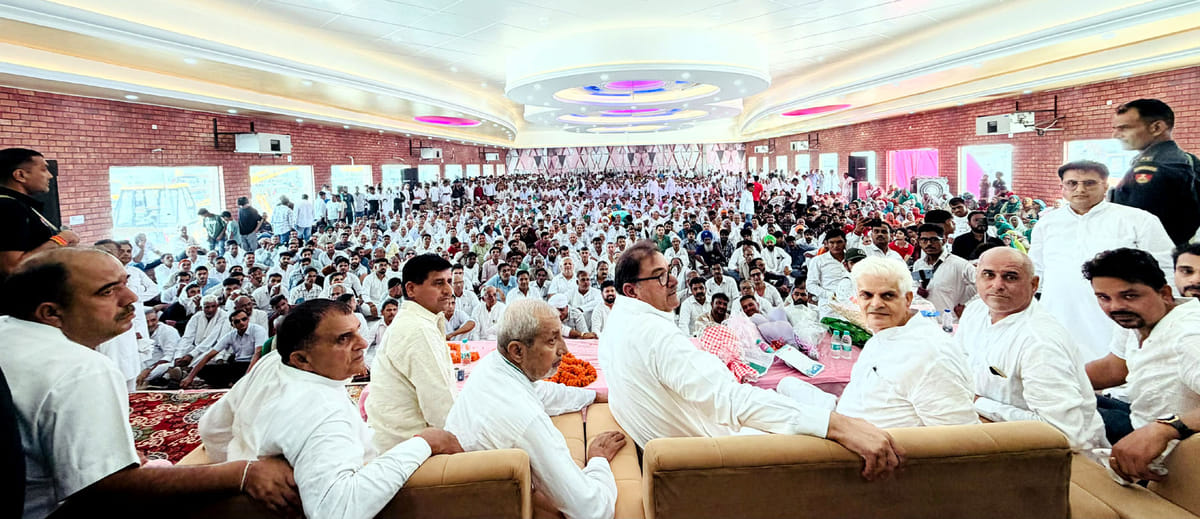 Kaithal News: अभय चौटाला ने कार्यकर्ताओं को दिया सम्मान दिवस का न्योता