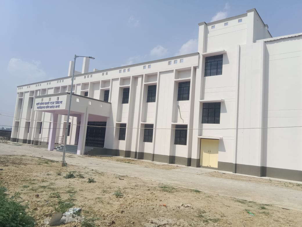 मेडिकल कॉलेज बस्ती परिसर में बनकर तैयार नर्सिंग कॉलेज संवाद