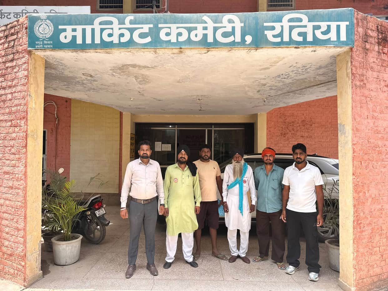 Grain market workers raise demands regarding employment and wage payments