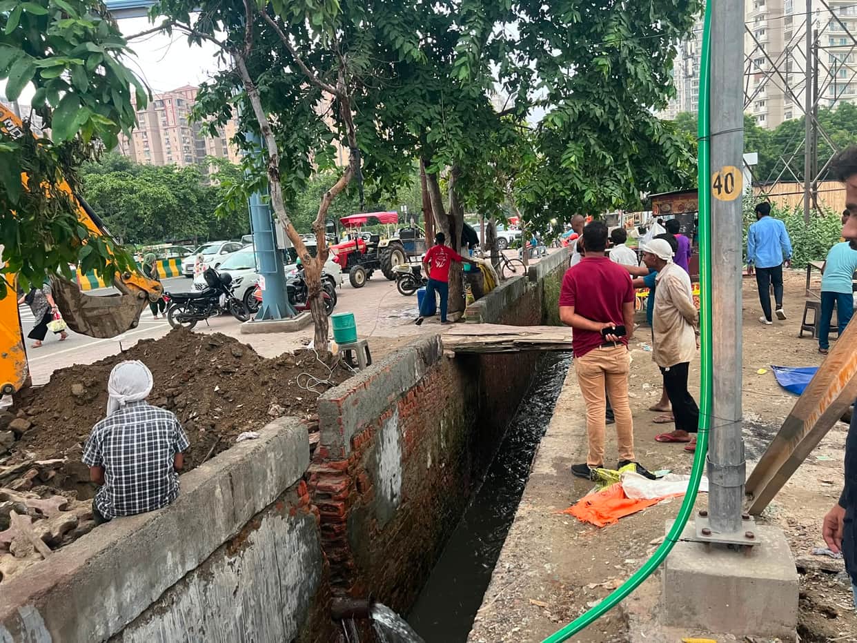 Pipe broken after video of filling Ganga water from a drain went viral.