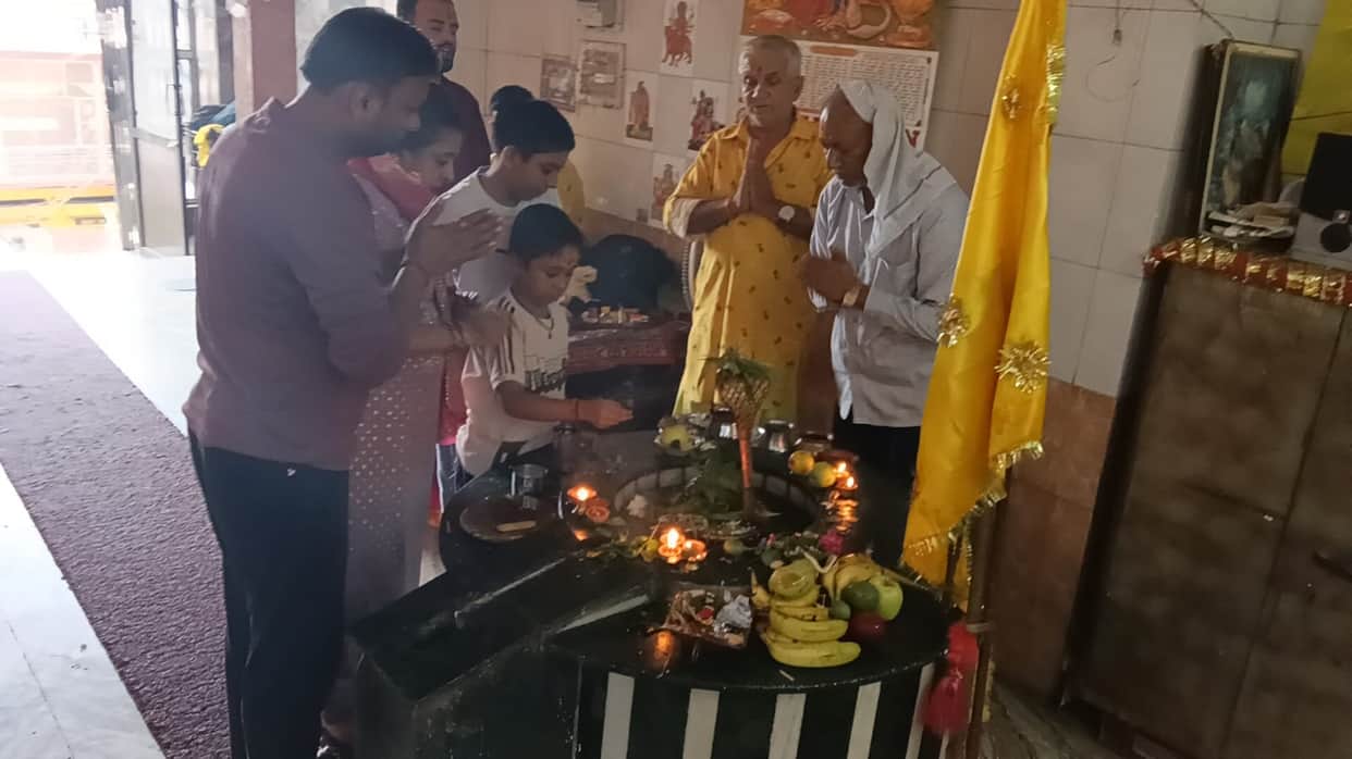 Abhisheka of the Serpent Deity performed with milk and curd; chants of mantras echoed in Shiva temples.