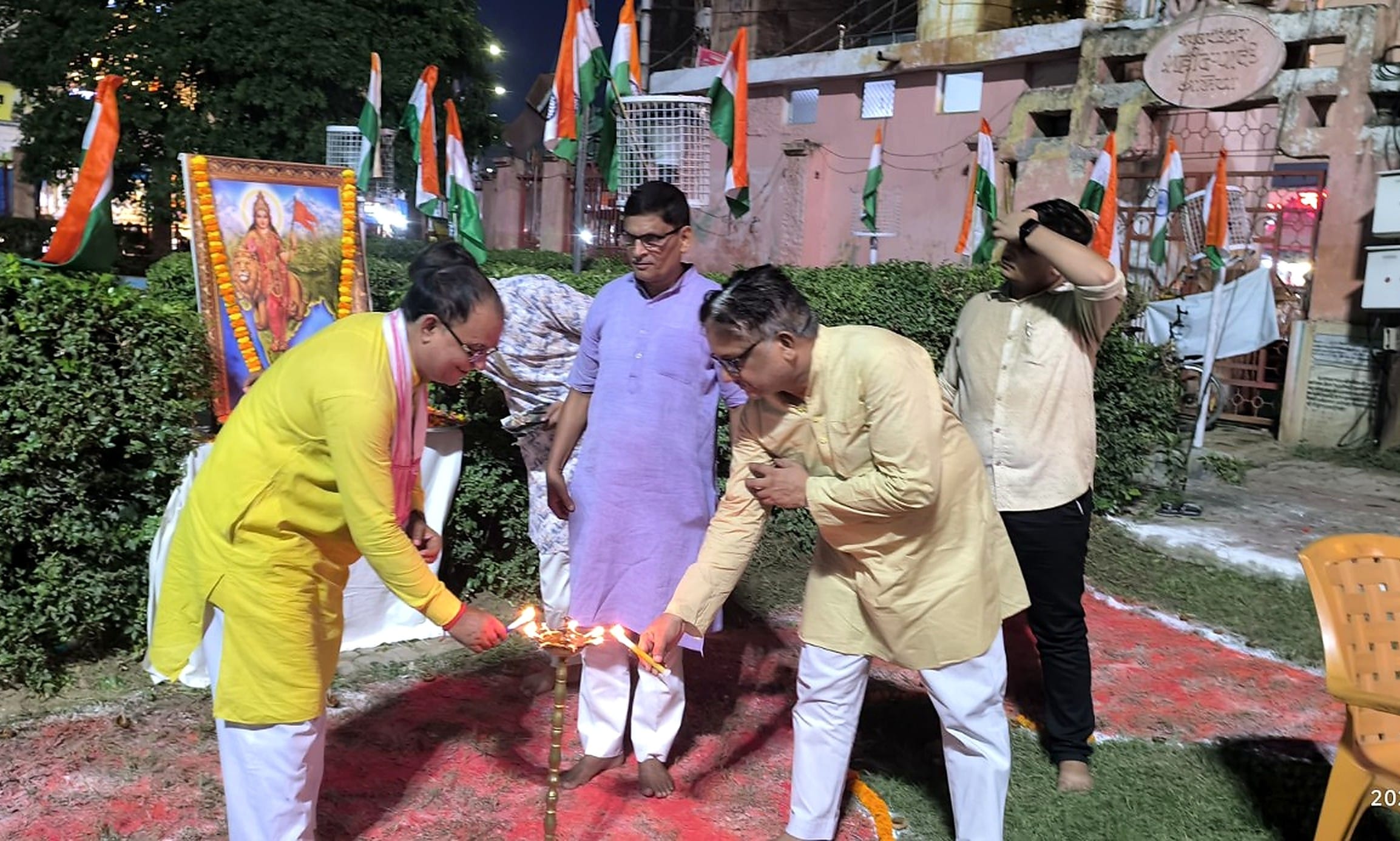 नगर के शहीद पार्क चौक में राष्ट्रीय स्वयंसेवक संघ की ओर से आयोजित अखंड भारत संकल्प दिवस कार्यक्