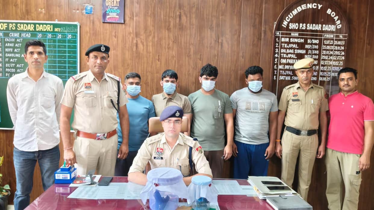 Dispute over who would offer Kanwar water first; youths in a Fortuner fired upon at Khedi Boora bus stand.