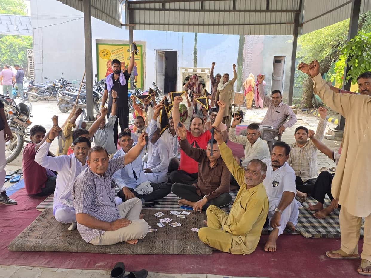 Sanitation workers say strike to continue until demands are met