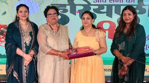 Preeti Oberoi Crowned Teej Queen