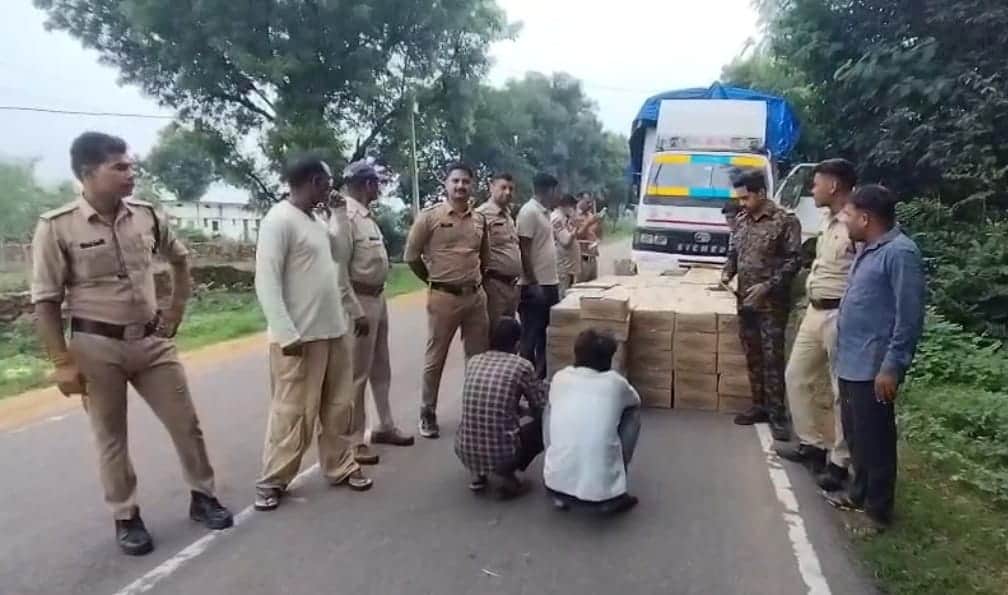 Bargaon police seized illicit liquor worth ₹14 lakh from a truck; the consignment was en route to Jabalpur.