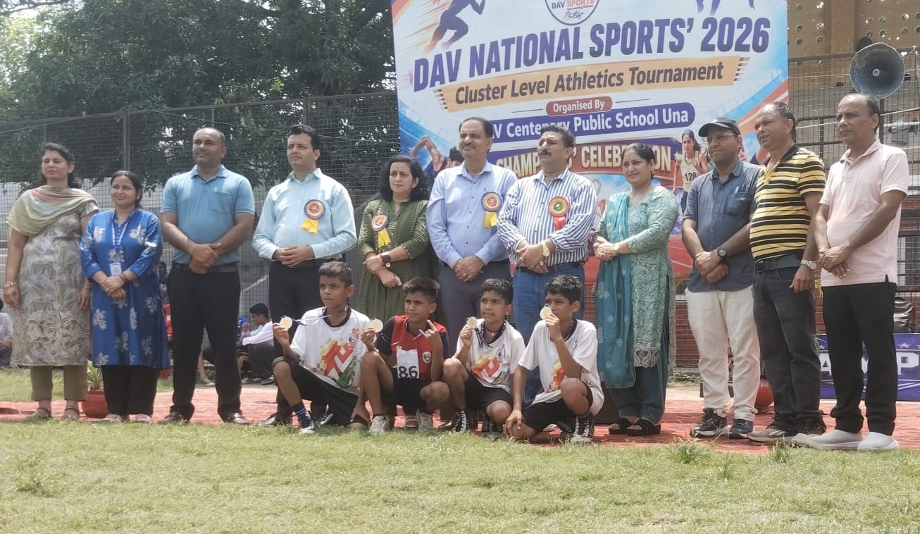 डीएवी स्कूल श्री नयना देवी जी के खिलाड़ियों को क्लस्टर स्तरीय एथलेटिक्स प्रतियोगिता में शानदार 
