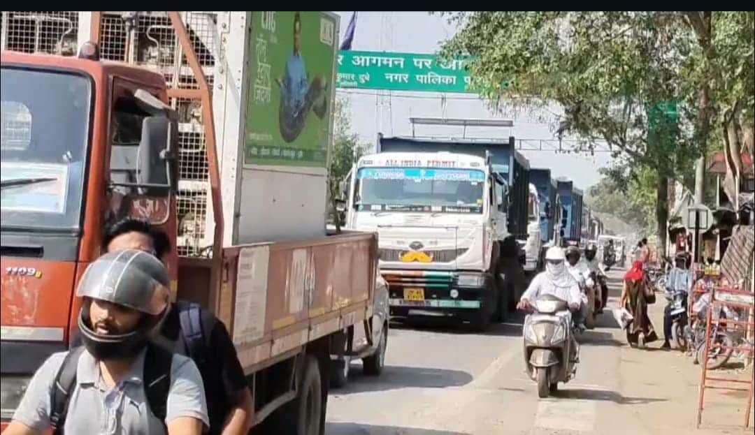 Families are being devastated by overtaking maneuvers on the divider-less NH-34.