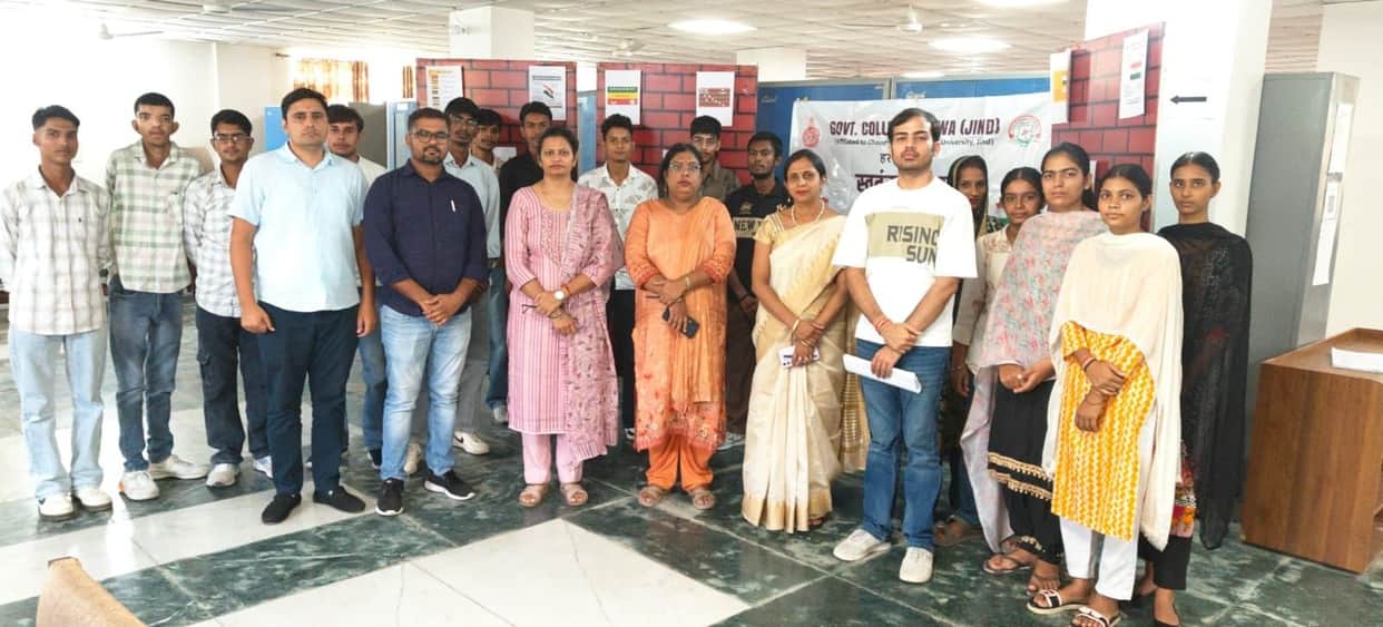 Exhibition organized on the history of the national flag