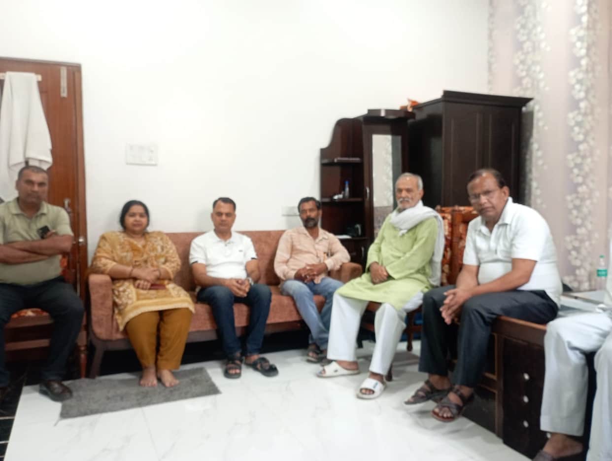 Observers gauged the pulse of organizational strength ahead of the assembly elections.