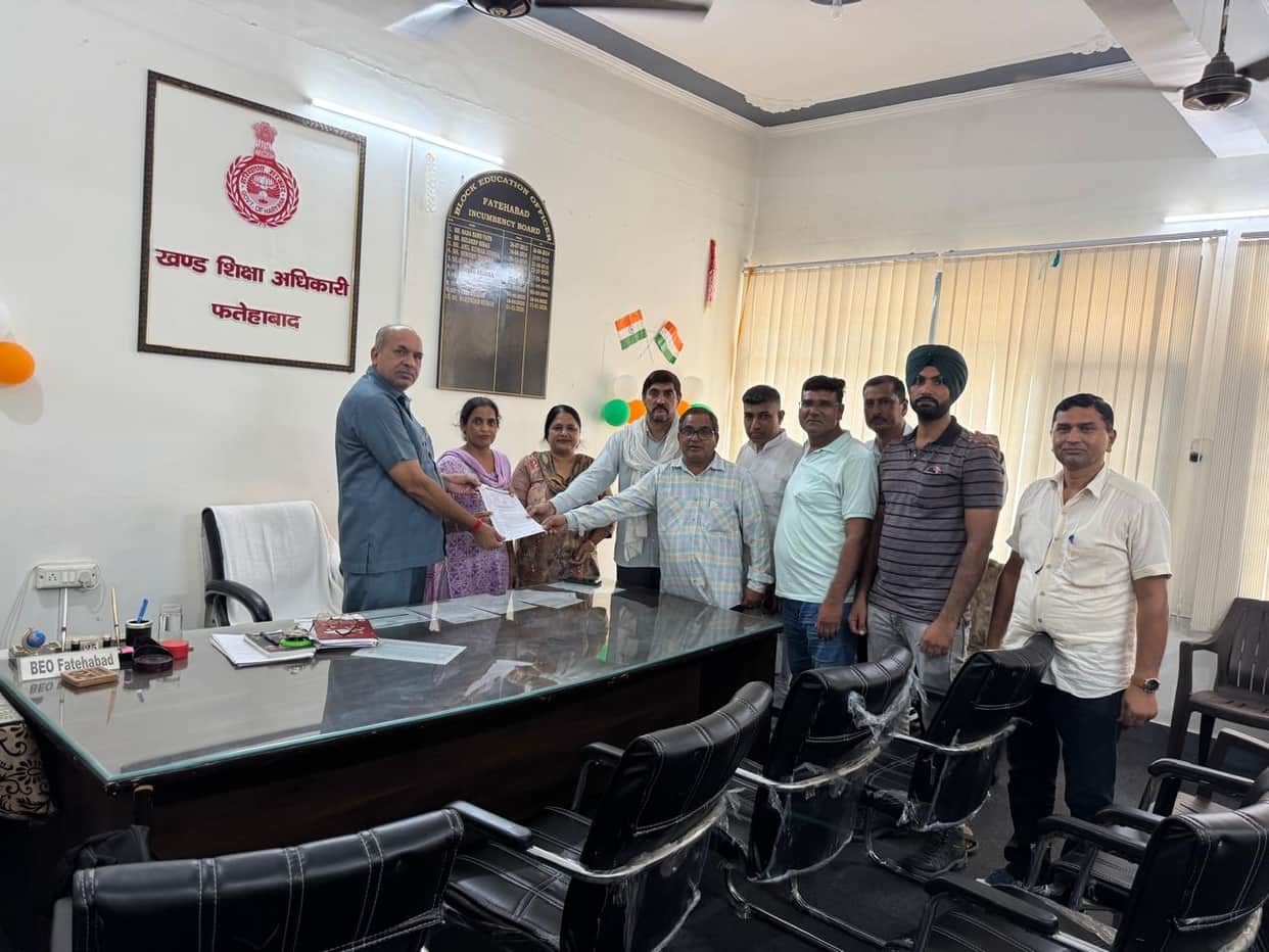Guest teachers demanded the initiation of the regularization process