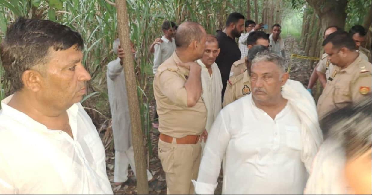 The body of a finance company's collection agent was found hanging from a mango tree.