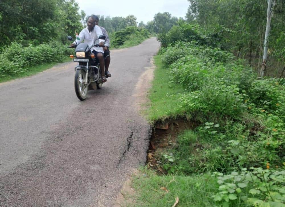 Rain-cut on dilapidated bridge poses a threat to life.