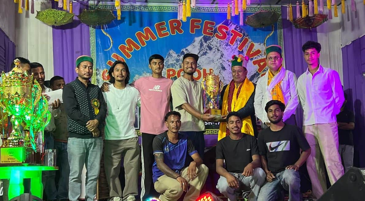 Love Brothers Rakchham won three volleyball tournaments