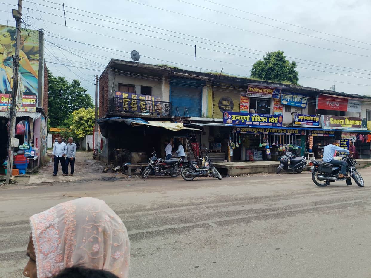 Forget the 500-meter rule; paan masala and tobacco shops are operating right next to schools.