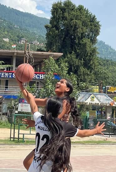 Badagram won the title in volleyball, while the wild card team won in basketball.