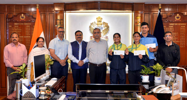 CISF Director General felicitated the players.