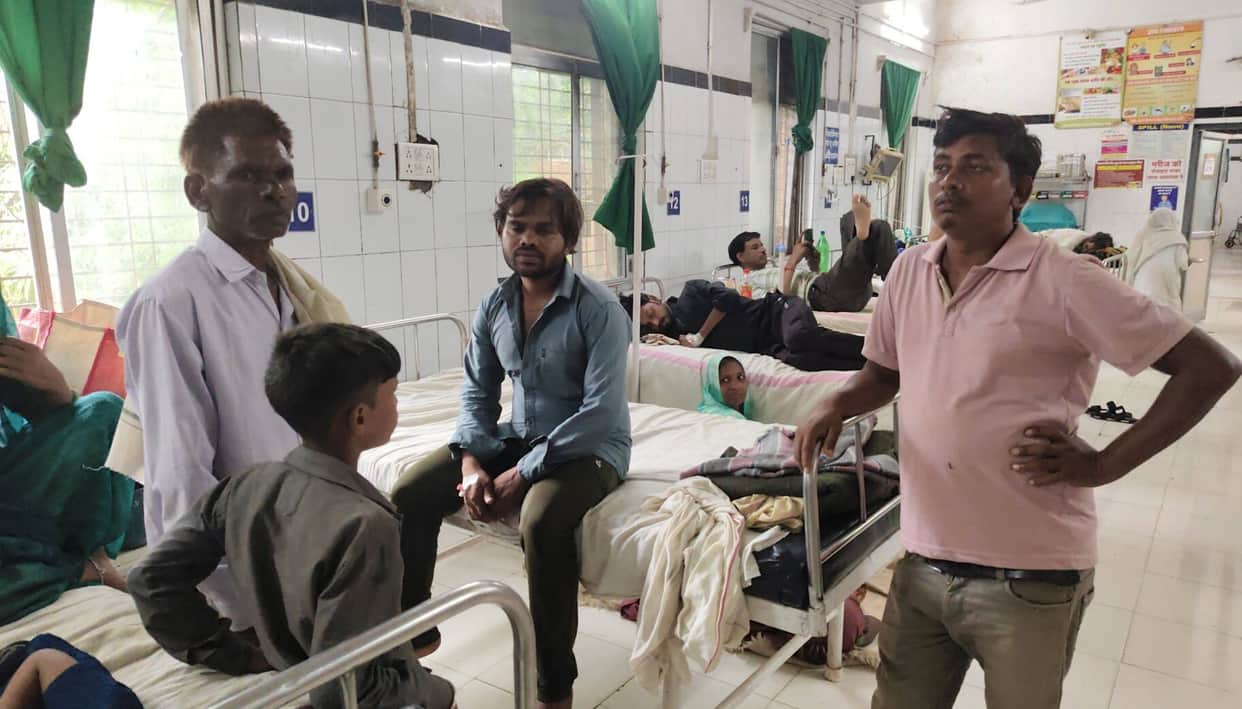 Video of Snakebite Victim Undergoing Faith Healing at Katni District Hospital Goes Viral