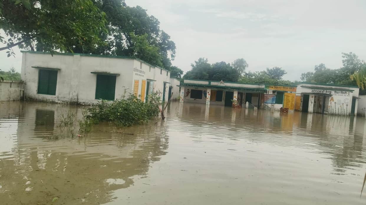 Devastating floods: Saryu waters reach 30 villages across three tehsils.