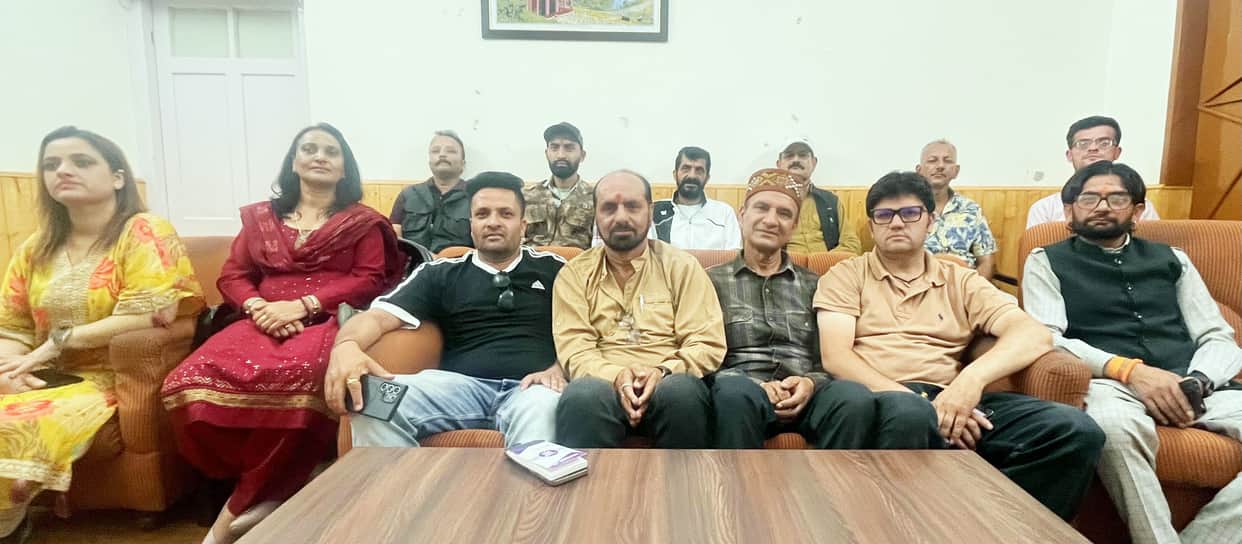 Dissatisfaction expressed over low honorarium at Theog festival