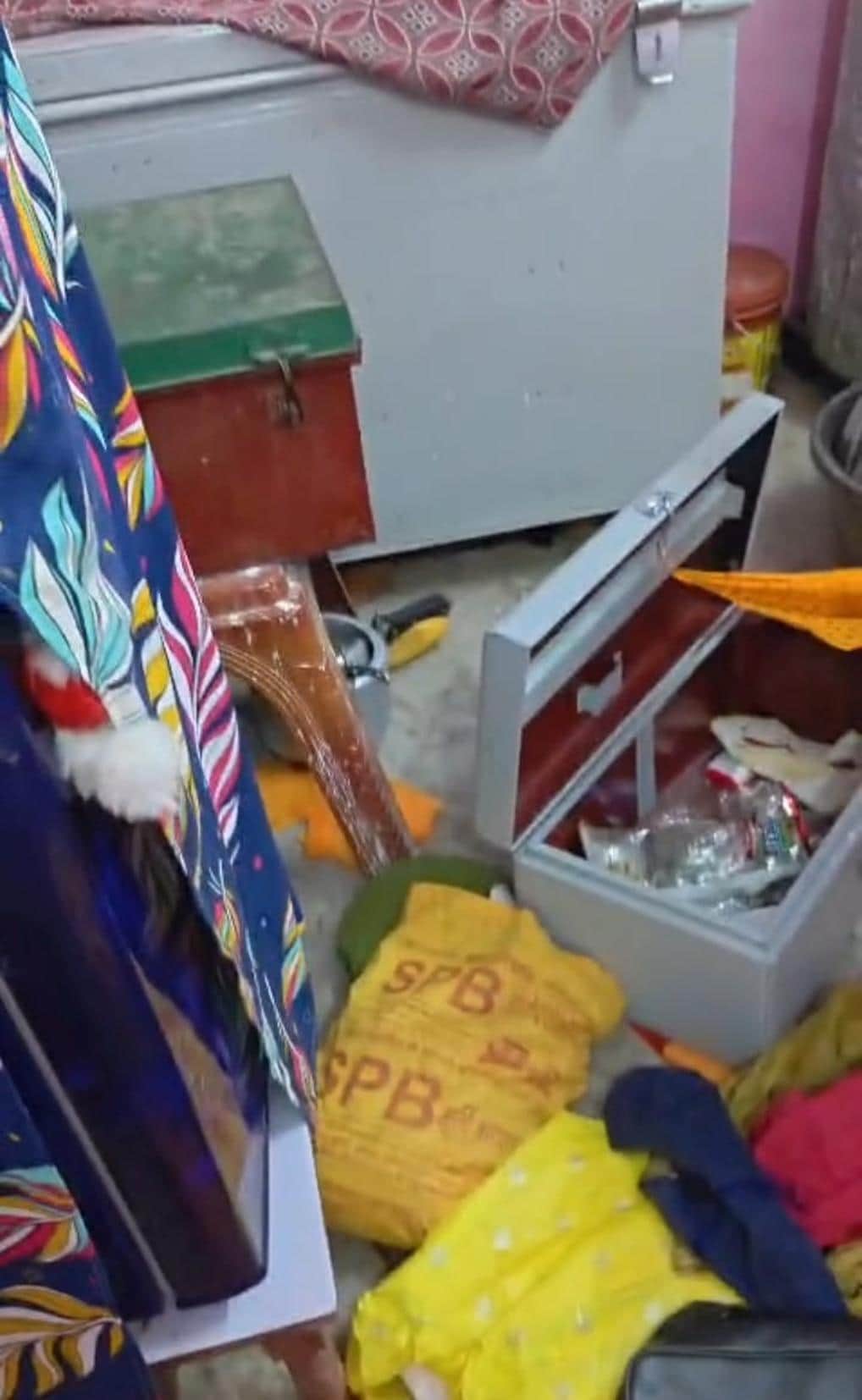 Thieves made off with valuables worth lakhs while family members slept inside the house.