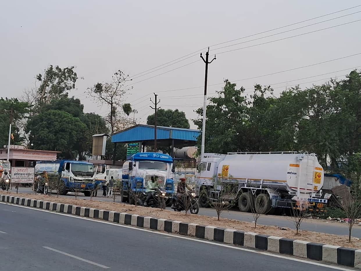 Hazardous: Parking of tankers near Baitalpur depot