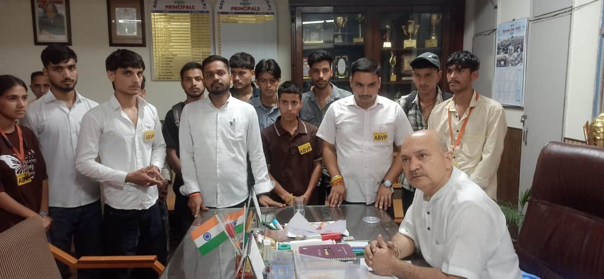 Allegation of rude behavior by ABVP activists regarding attendance at B.Voc classes.