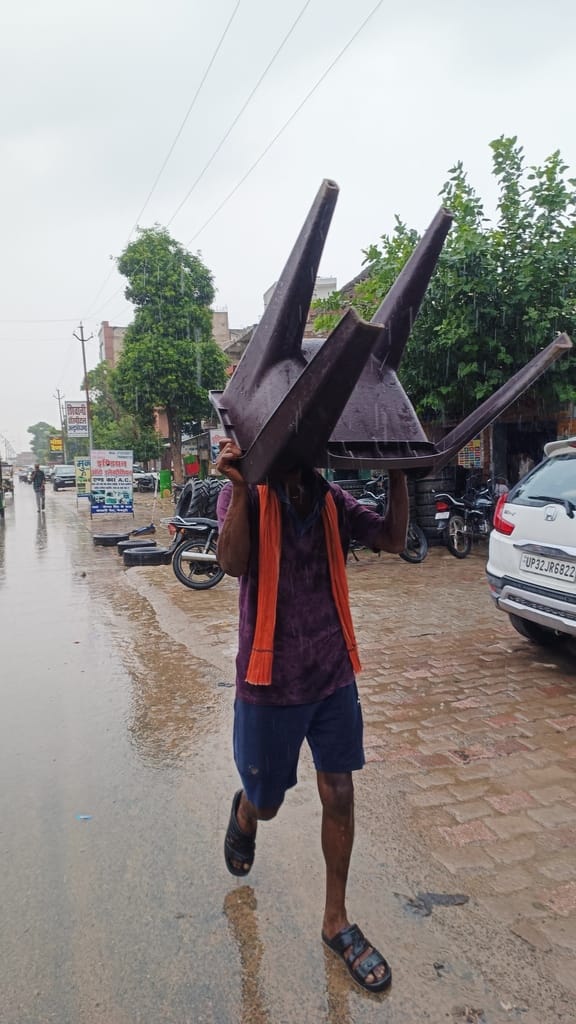 mainpuri news rain benefits agriculture