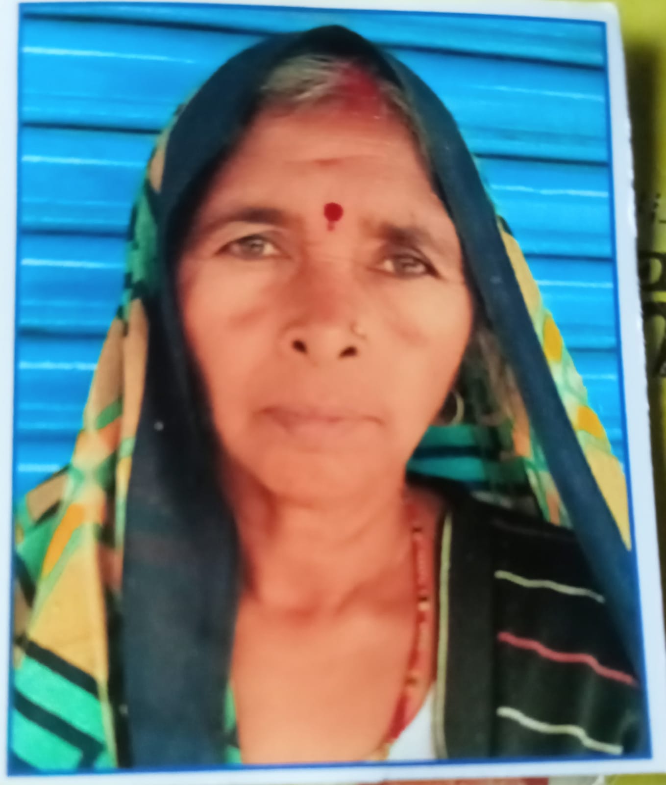 फोटो 19 एचएएमपी 08- मृतक महिला सत्ती देवी की फाइल फोटो।   परिजन