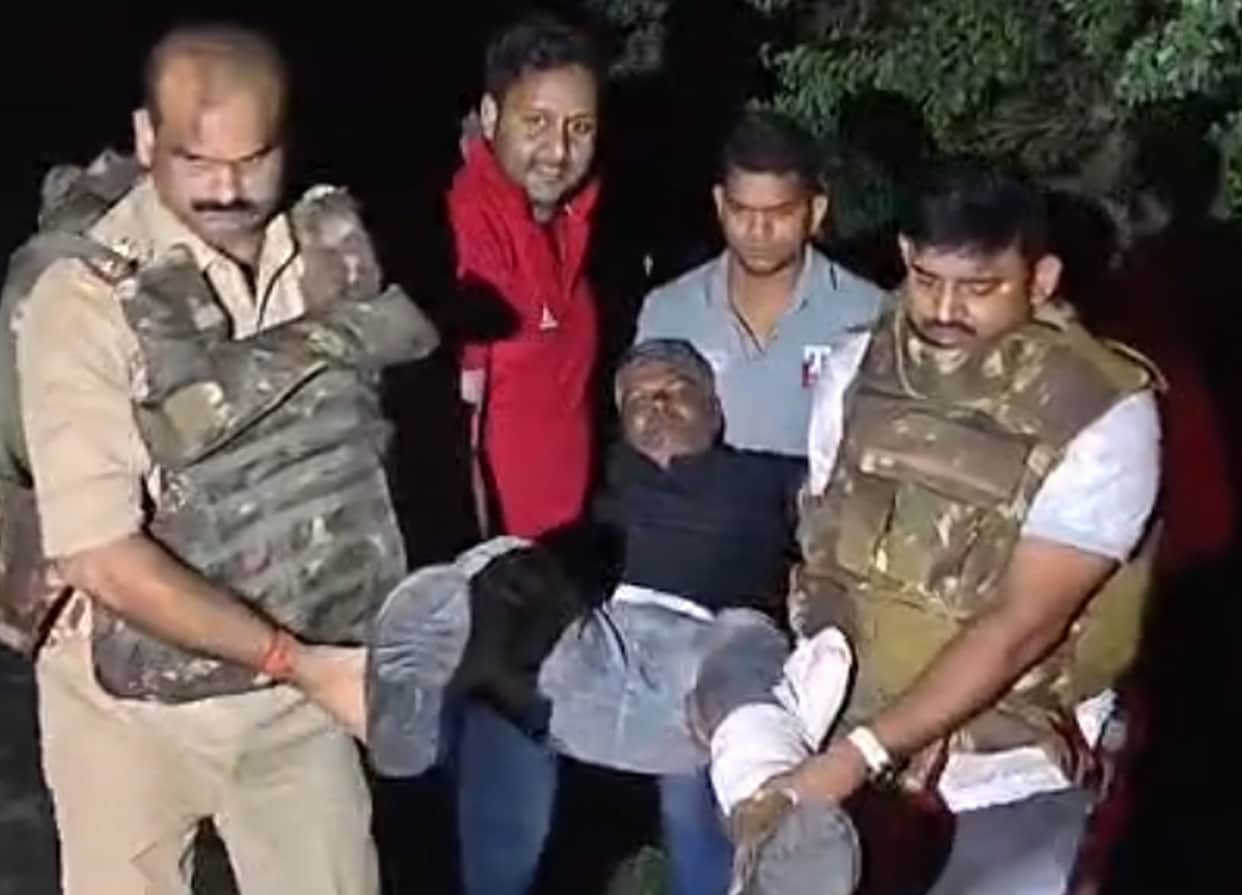 Encounter with cattle thieves; one accused left limping after being shot.