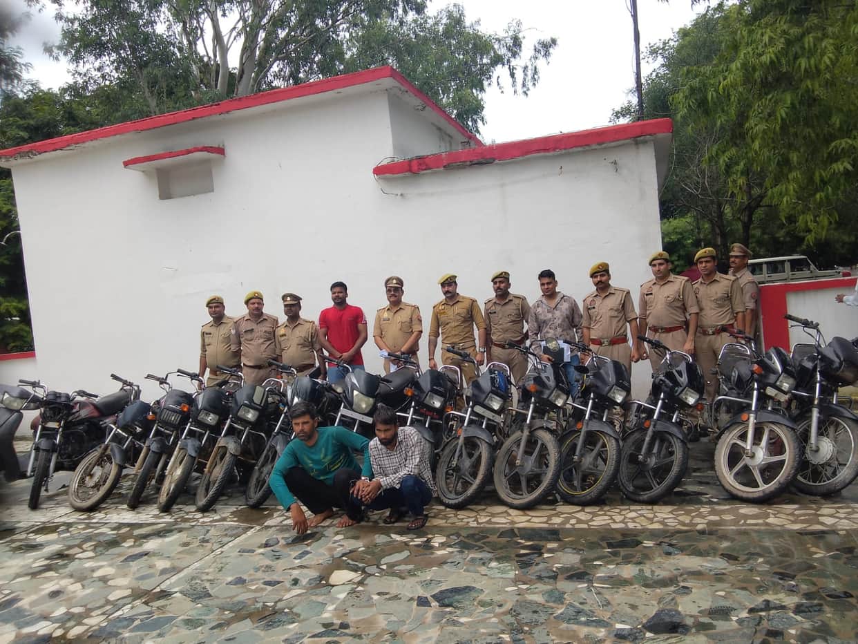 Two cunning members of an interstate bike-lifting gang arrested; 15 two-wheelers recovered.