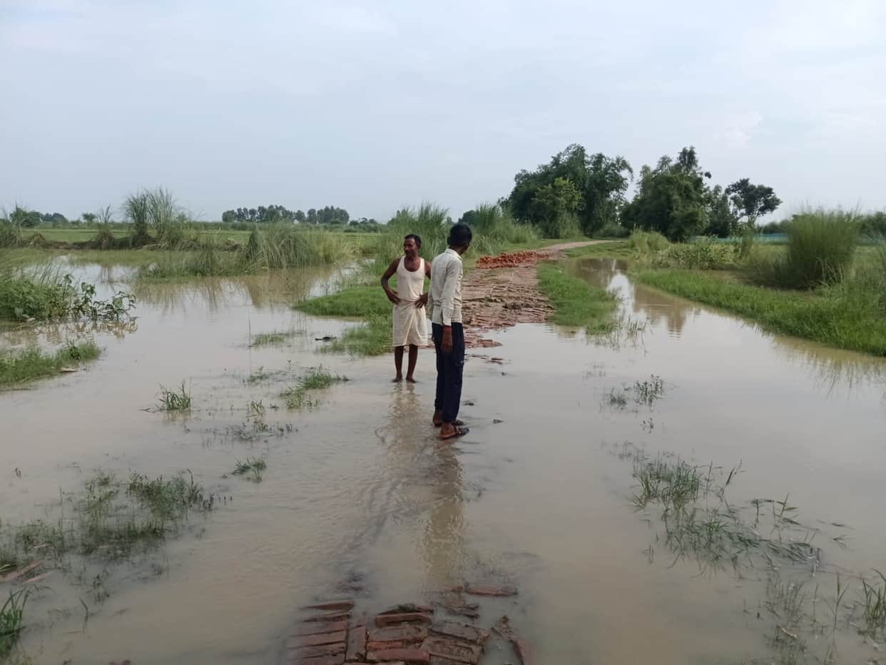 Floodwaters have reached village paths and crops in the Katiyari and Katri areas.