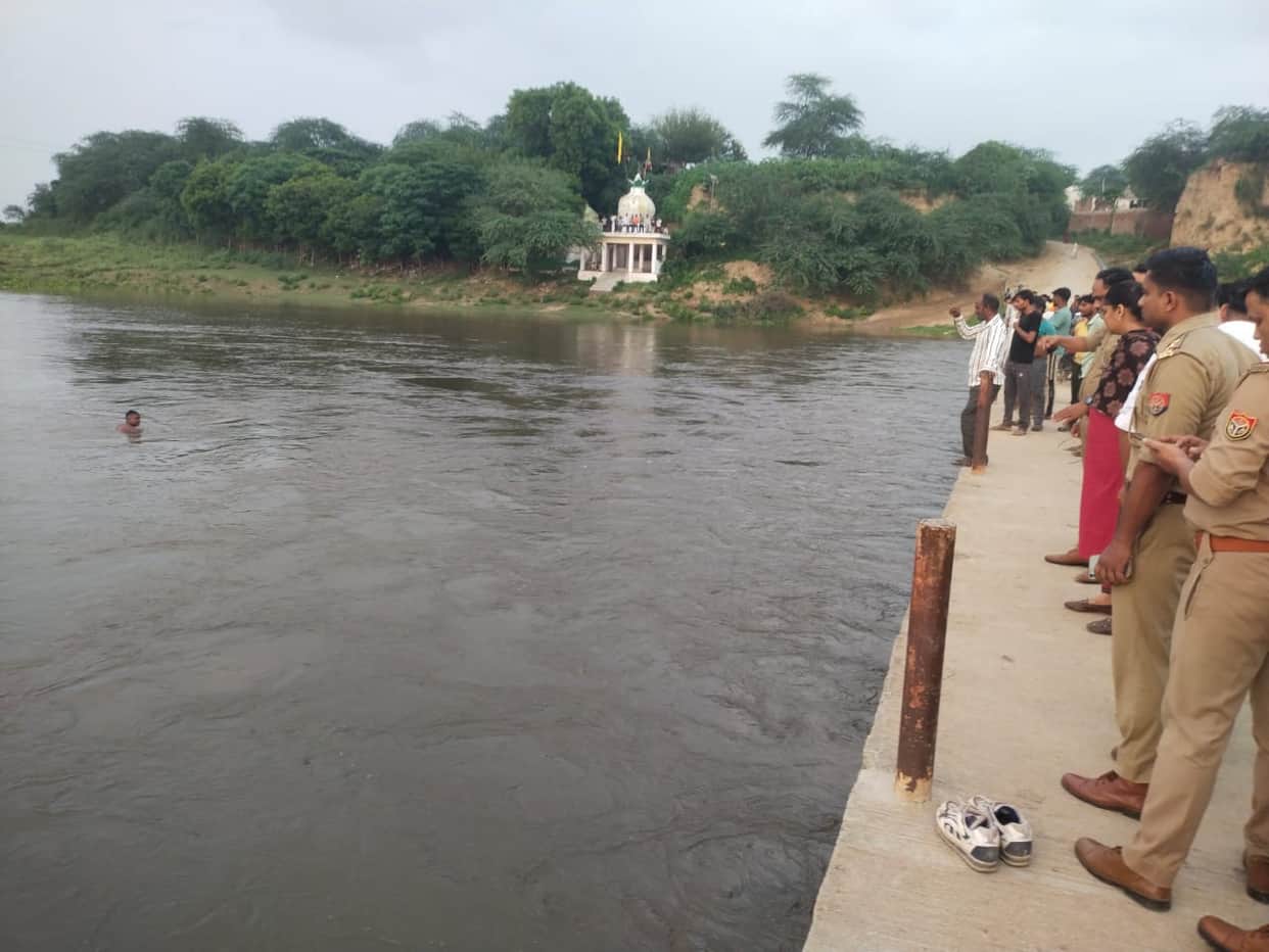 Youth drowns while bathing in Utangan River.