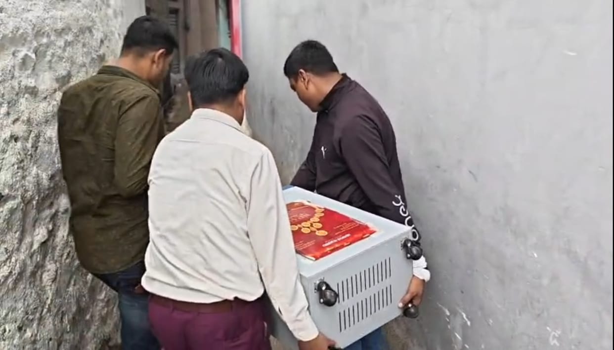 Sagar Cash Scam: ₹3 Crore Found at Auto Driver's House, Engineer Denies; Probe Awaited After 48 Hrs