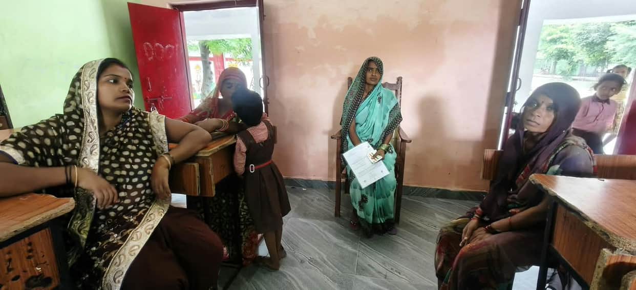 Aadhaar work stalled due to intermittent power supply
