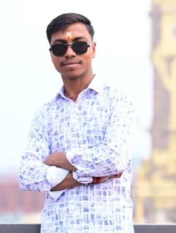 मोहित का फाइल फोटो