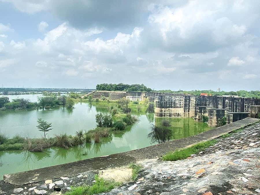 Pump house to be built at Masani Barrage; tender worth 11.50 crore issued.