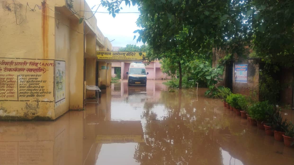 Two swept away in Karnavati and Adva rivers; search underway.
