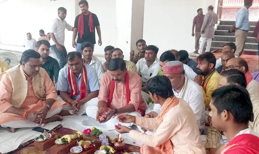 Shri Haribaba Bandh Dham to become a tourist destination; BJP MLA performs groundbreaking ceremony.