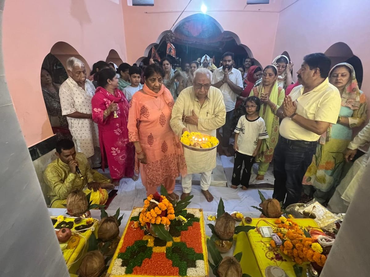 Meerut News:शिव मंदिर में धूमधाम से हुई मूर्ति प्राण प्रतिष्ठा - Idol ...