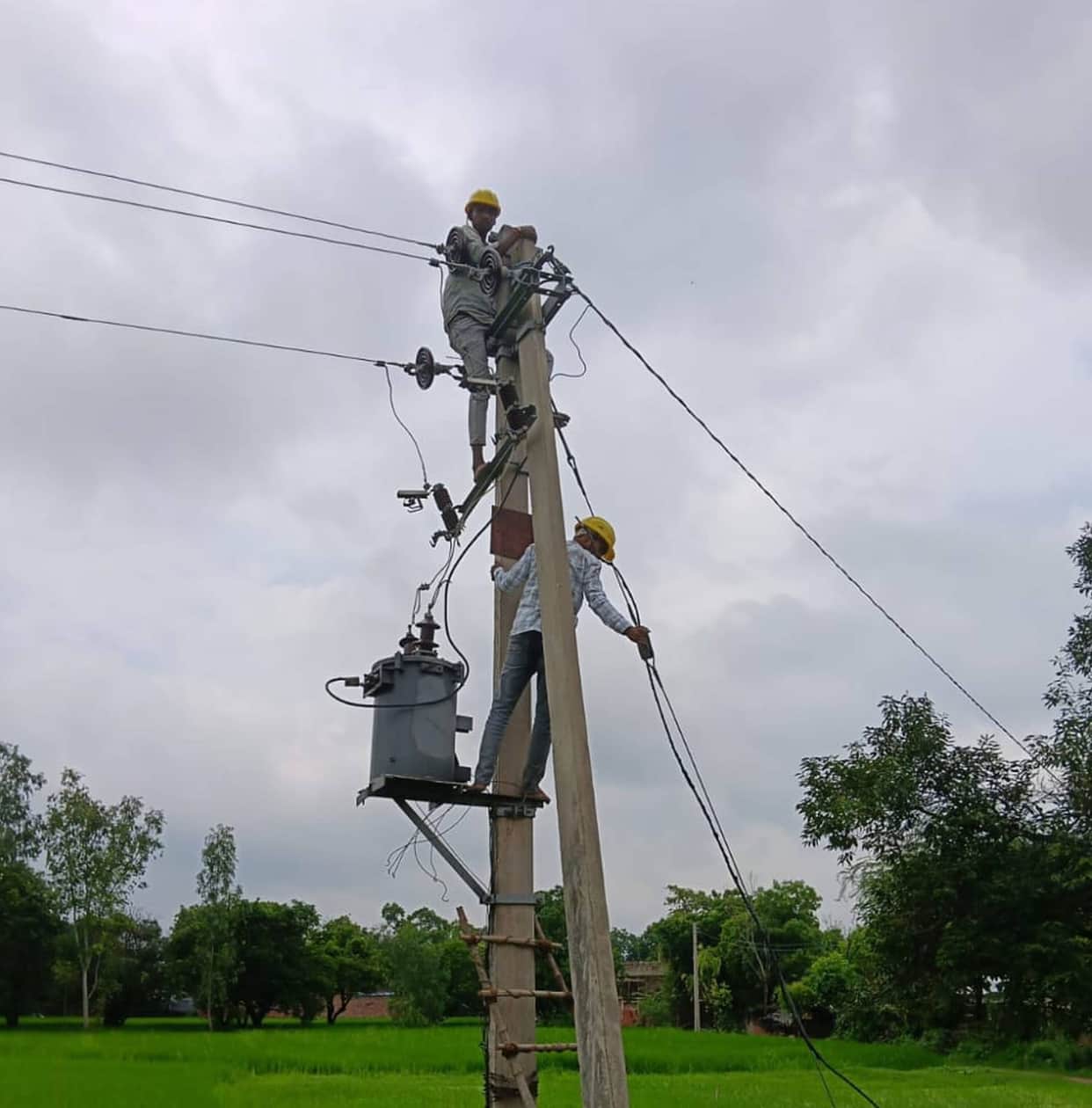 For the past two days, two lakh people are suffering from lack of electricity and water.