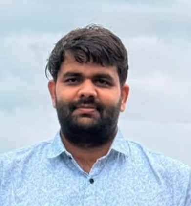 Two youths returning from Sonipat die in a road accident