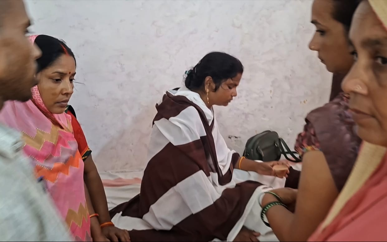 Asha worker injured after being hit by an SOG vehicle.