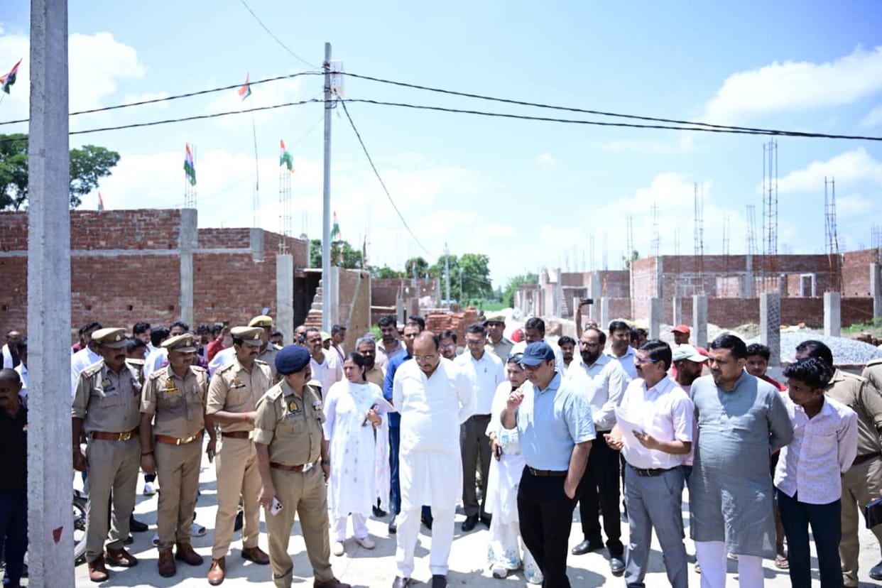 Construction of houses in Bharatpur has reached the lintel level.