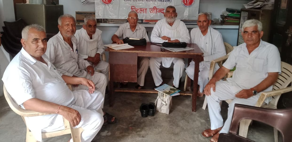 Retired employees above 80 years of age will be honored