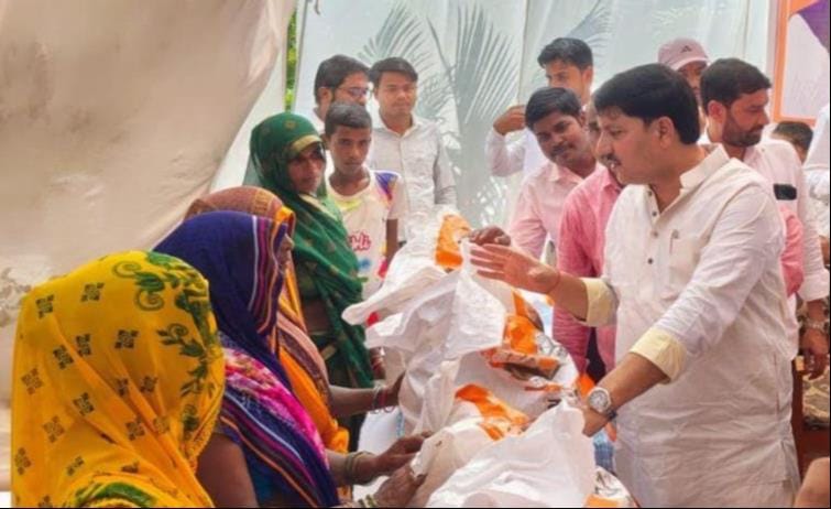 Relief kits distributed to 200 flood-affected families
