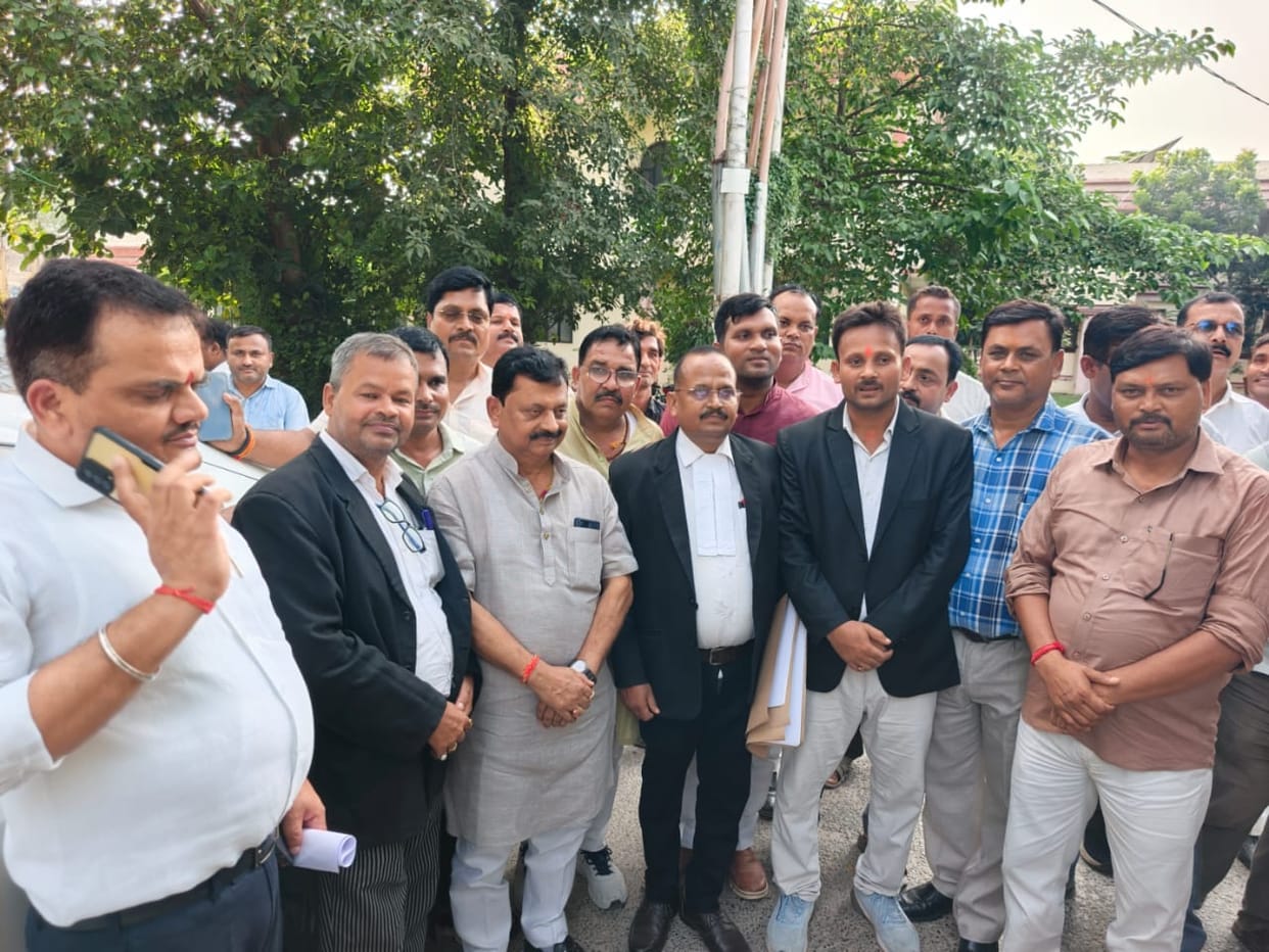 MP Vijay Kumar Dubey acquitted in a 17-year-old case, says it's a victory for the people